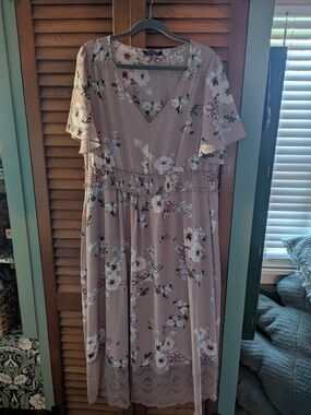 BloomChic Dusty Rose Floral Midi Dress